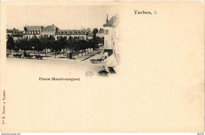 CPA TARBES Place Maubourguet (414828)