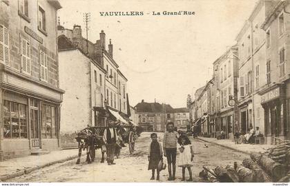 VAUVILLERS la Grande rue