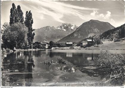 CPSM Le Praz de Saint-Bon Le Lac du Praz La Dent du Villard et le Grand Bec