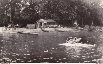 FRANCE - Sciez - La Plage et les Pédalos - Photo Veritable