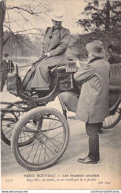 CPA - France - 75 - PARIS NOUVEAU - Les Femmes Cocher - ND PHOT