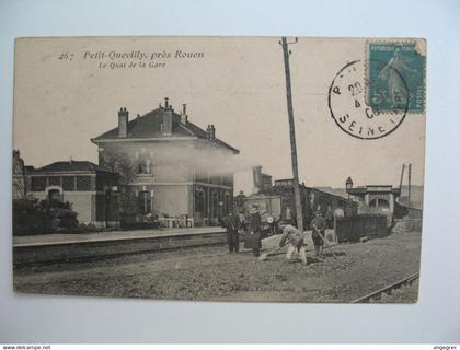 CPA Gare  :  Petit-Quevilly près de Rouen -  Le quai de la Gare