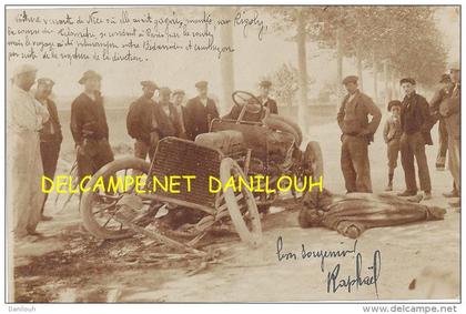 84 /// entre BEDARRIDES ET COURTHEZON / CARTE PHOTO / ACCIDENT AUTOMOBILE / RIGOLY