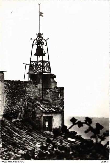 CPA BONNIEUX - Clocher de l'Horloge (477257)