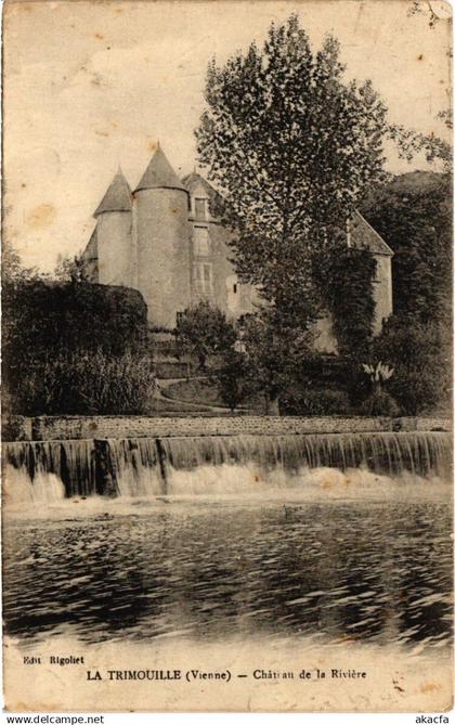 CPA La Trimouille - Chateau de la Riviére (111762)