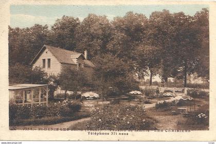 CPA Saint-Denis-les-Sens Pension de Famille Les Cerisiers