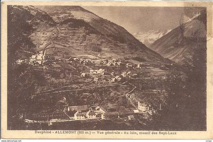 CPA Allemont Vue générale Au loin Massif des Sept-Laux