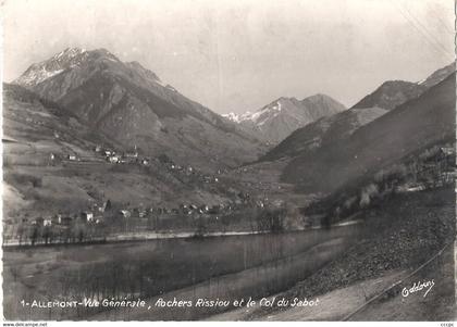 CPSM Allemont Vue générale Rochers Rissiou et le Col du Sabot