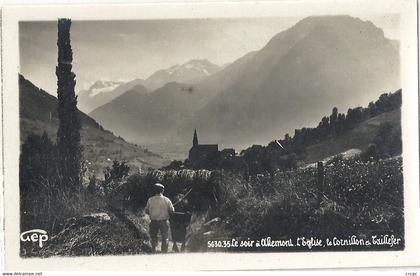 CPSM Le Soir à Allemont L'Eglise Le Cornillon et Taillefer