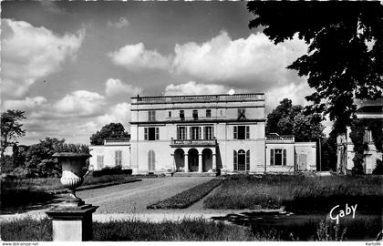 allonnes * château de bellai