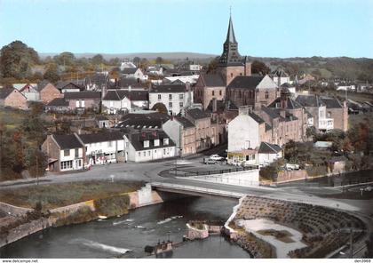 AMBRIERES-les-VALLEES - Le Bas de Ville et le Pont sur la Varenne