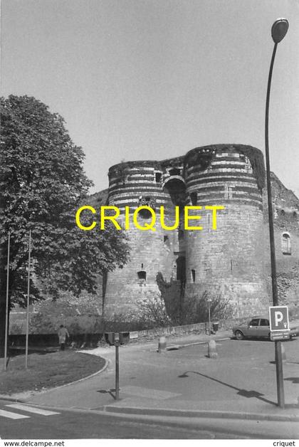 Angers, lot de 19 photos originales, toutes différentes