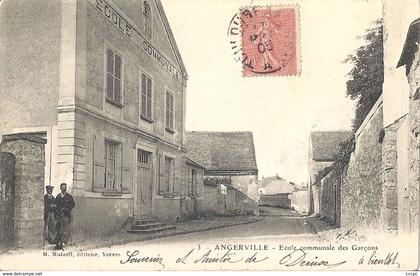 CPA Angerville Ecole communale des Garçons