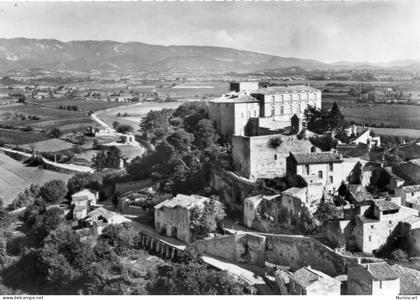 Ansouis belle vue du Château