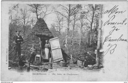 Carte Postale Ancienne de ARC EN BARROIS Une Hutte de Charbonniers