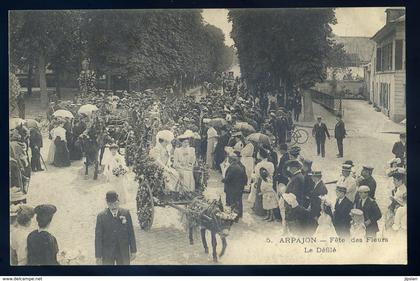 cpa du 91 Arpajon Fêtes des Fleurs le défilé  YPO2