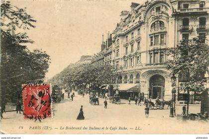 PARIS 09 arrondissement  boulevard des Italiens et le café riche