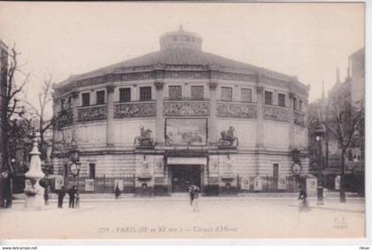 PARIS(11 em ARRONDISSEMENT) CIRQUE