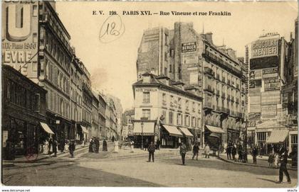 CPA PARIS 16e Rue Vineuse et rue Franklin (66640)