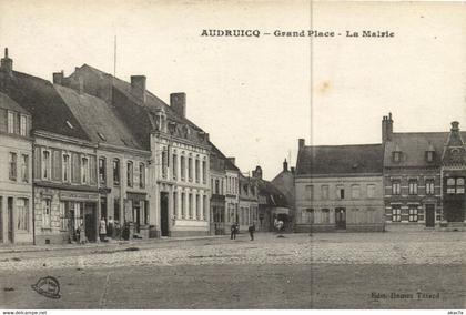 CPA AUDRUICQ - Grand Place - La Malvie (172670)