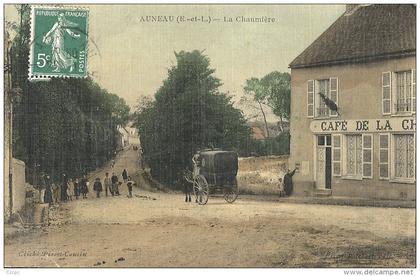 CPA Auneau - La Chaumière - Cab à Cheval