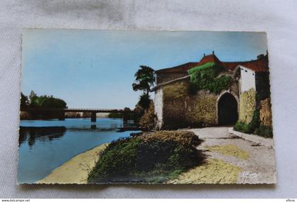 Cpsm, Availles Limouzine, la porte de ville sur la Vienne et le nouveau pont, Vienne 86