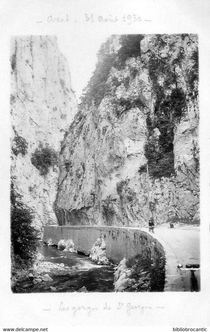 D11 - AXAT -CPA Photo Réelle privée -  VUE DES GORGES DE ST GEORGES, 31/08/1930