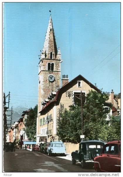 BARCELONNETTE(ALPES DE HAUTE PROVENCE) AUTOMOBILE