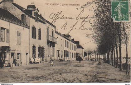 44 BASSE-INDRE Vue d'une rue