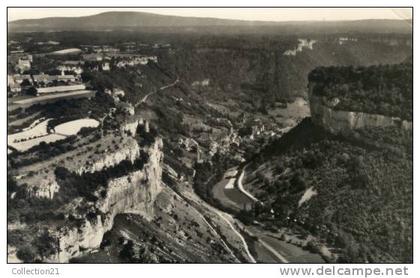 BAUME LES MESSIEURS ... CIRQUE DE BAUME