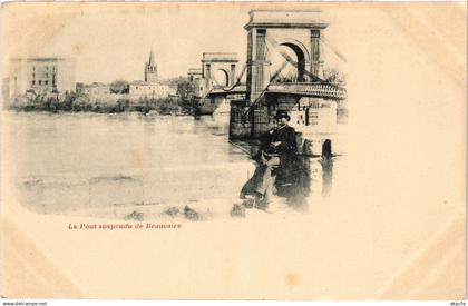 CPA Le Pont suspendu de BEAUCAIRE (459270)