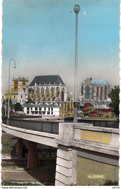 Carte Postale ancienne de  BEAUVAIS -