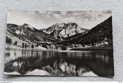 Cpsm, Bellevaux, la Chevrerie, le lac, au fond le roc d'Enfer, Haute Savoie 74