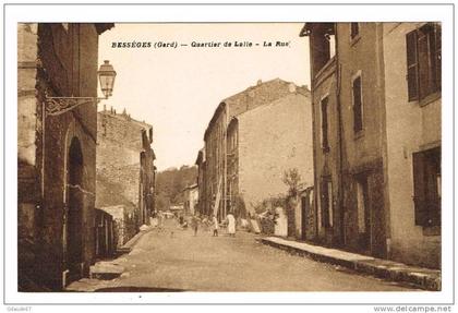 BESSEGES (GARD - 30) - CPA - QUARTIER DE LALLE - LA RUE