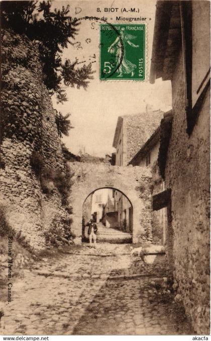 CPA BIOT - Porte du Miougranier (639122)