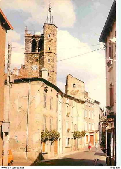 43 - Blesle - Place des Quatre Chemins et clocher St-Martin - Flamme Postale - CPM - Voir Scans Recto-Verso