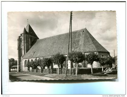 CP - BLEVY (28) L EGLISE ET LE MONUMENT AUX MORTS