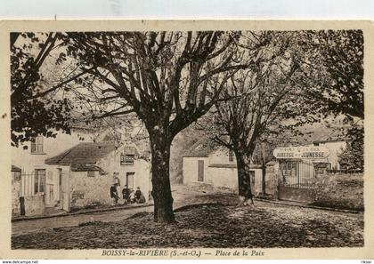 BOISSY LA RIVIERE(AUBERGE DE LA JEUNESSE) ARBRE