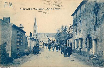 BOUAYE - rue de l'église.