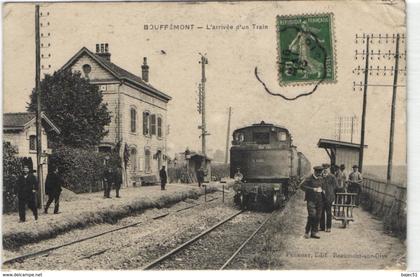 Bouffemont - Train en gare