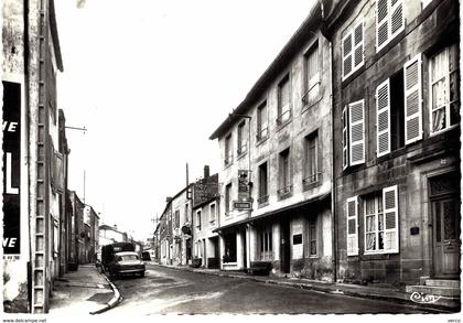 Carte postale ancienne de BOURBONNE les BAINS