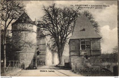 CPA BRANTOME - Anciennes Tours d'enciente (122180)