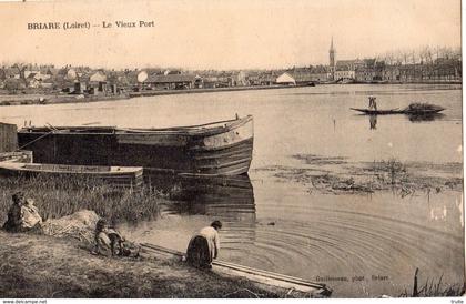 BRIARE LE VIEUX PORT (LAVANDIERE)