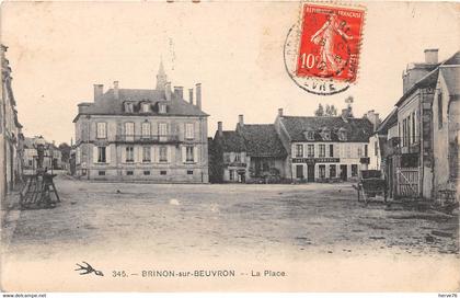 BRINON SUR BEUVRON - la Place