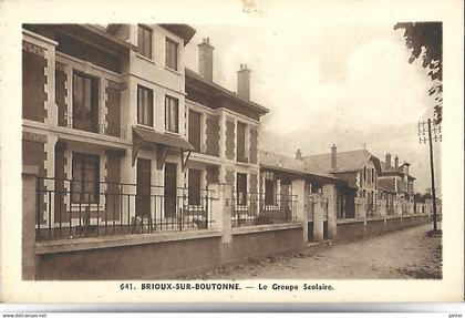 BRIOUX SUR BOUTONNE - Le Groupe Scolaire