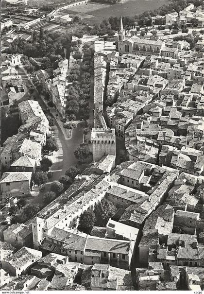 CPSM Carpentras vue aérienne