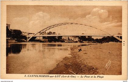 CPA CASTELMORON-sur-LOT Le Pont et la Plage (89866)