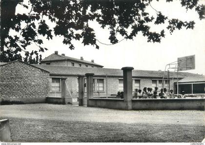 / CPSM FRANCE 84 "Caumont sur la Durance, le groupe scolaire"