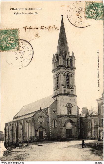 CPA Chalonnes-sur-Loire Eglise St-Mautille (1180328)