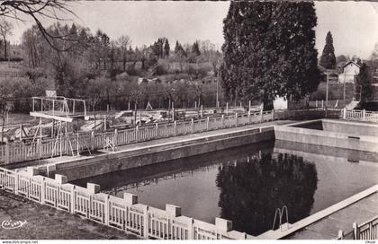 CHALUS(PISCINE)